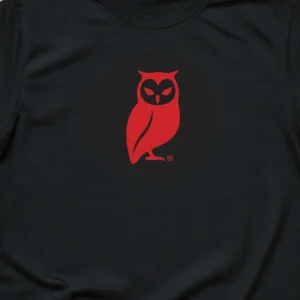 Red Owl Graphic T-shirt